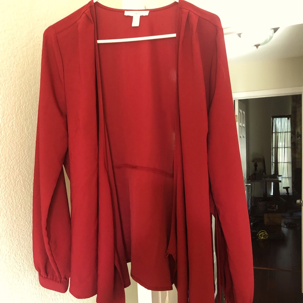 Wrap long sleeve dress shirt.